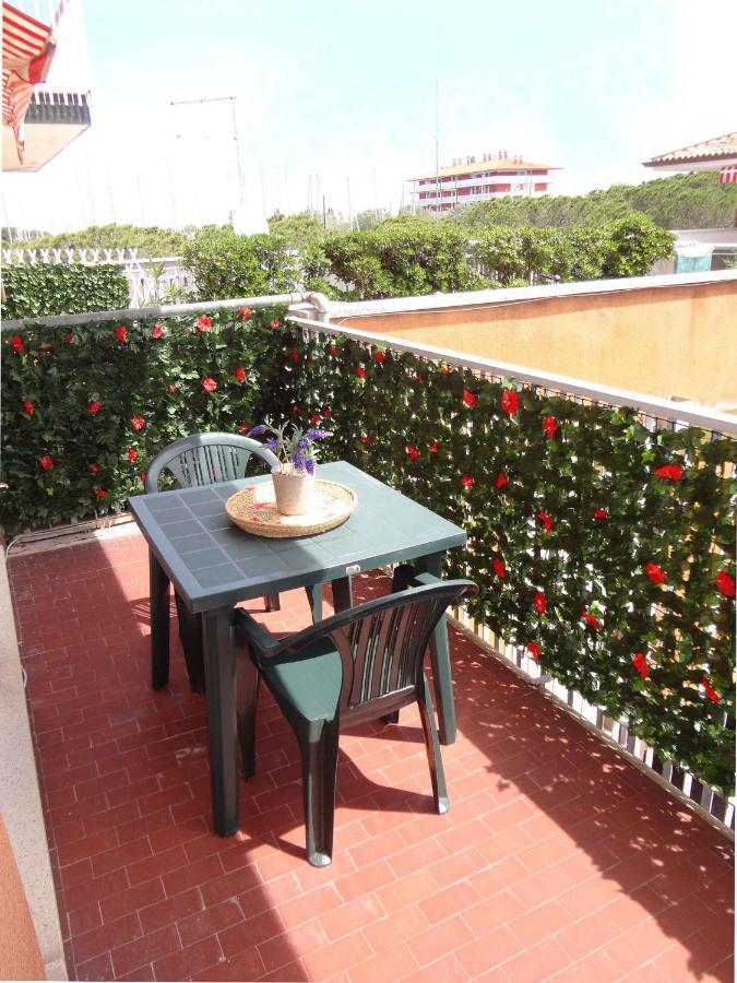 Apartments Porto Santa Margherita 40282 Екстер'єр фото